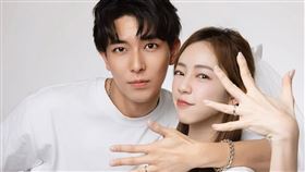 陳天仁透過社群宣布好消息，證實已和日籍YouTuber河村一樹完成結婚登記。（圖／翻攝自IG @tts0og）