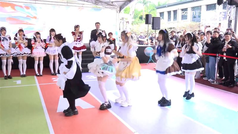「秋葉原動漫祭」主辦單位舉辦了女僕運動會