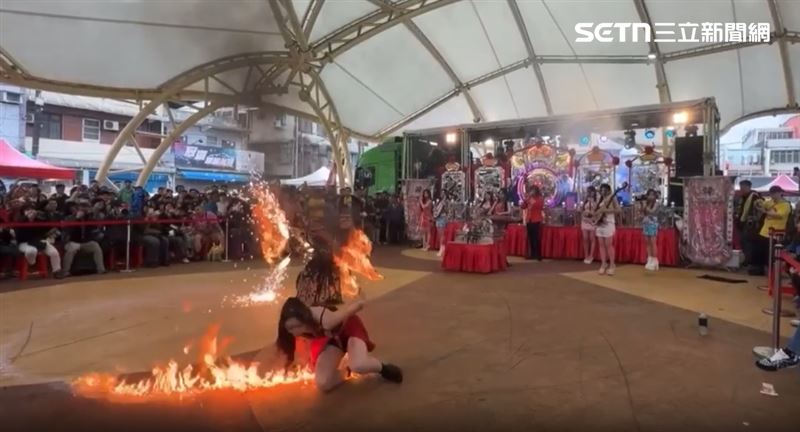 火舞釀短裙女舞者著火 百人目擊竟沒人救