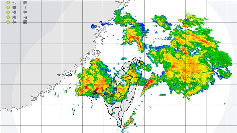 新／8縣市大雨特報　注意雷擊、強陣風