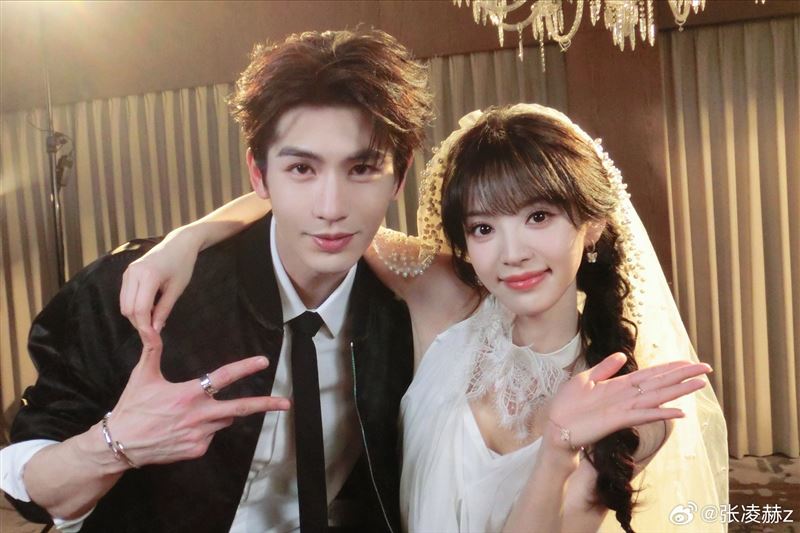 張凌赫憑古裝劇《逐玉》「武安侯」謝征一角爆紅,人氣持續攀升。(圖/翻攝自微博)