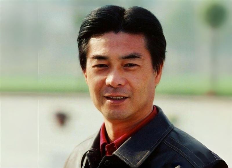 男星曹秋根演出《情深深雨濛濛》的「李副官」令人印象深刻。(圖/翻攝自微博)