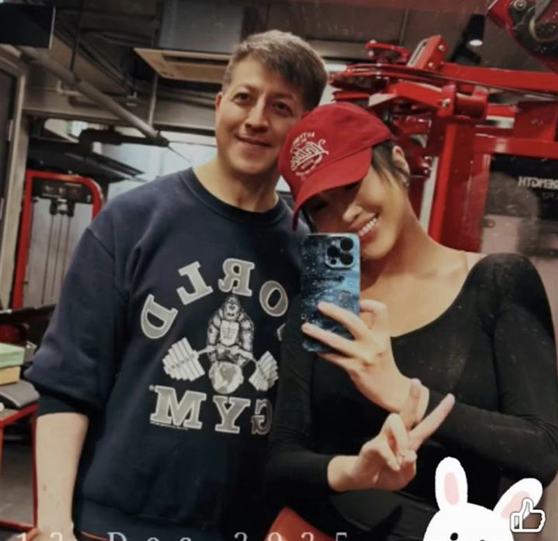 鄭健樂與崔碧珈合照。(圖/翻攝自IG)