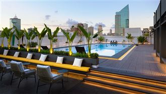 9999元住三晚！湖景山林城市春季旅行提案