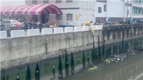 彰化慈恩寺旁昨日發生亂倒廚餘事件。（圖／翻攝Threads／＠elmolin0819）