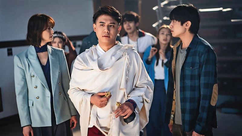 誘騙人妻尼泊爾逞欲 網紅禪師1招撩女超噁