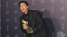 曾敬驊在2025年以《我家的事》獲得第62屆金馬獎最佳男配角。（翻攝自Threads）