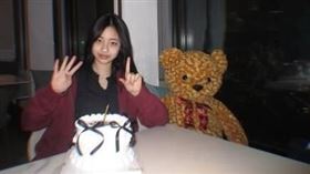 ▲許老三慶祝14歲生日。（圖／翻攝自IG）