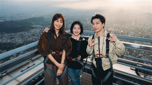 賈永婕遭控訴「自戀大頭症」　爆料群組曝