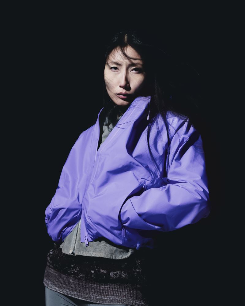 Canada Goose 2026春季系列單品擁有輕量設計輪廓以及紫丁香色等充滿活力的配色，詮釋鮮明而俐落的當代風格。（圖／品牌業者提供）