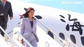 鄭麗文抵達上海，中國國台辦主任宋濤親自接機。（圖／翻攝畫面）