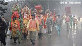 （馬祖居民繞境盛況／寶島神很大提供） 