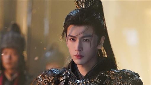 張凌赫「素顏真面目」曝光　震驚一票粉絲