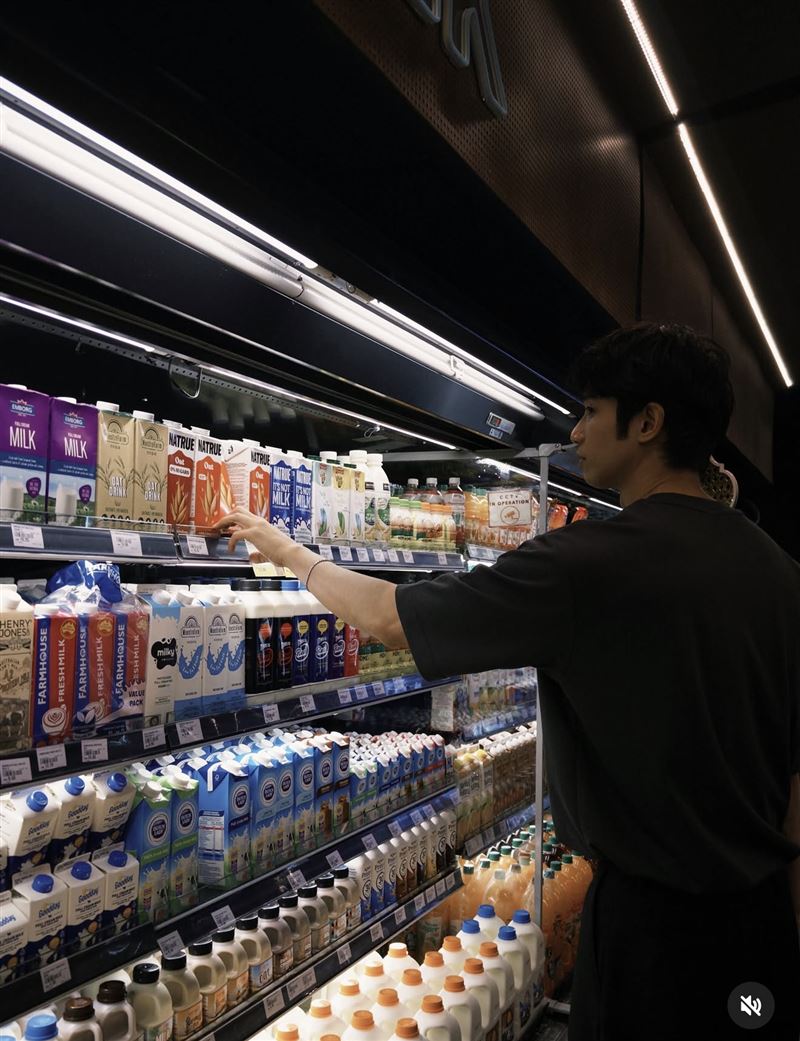 劉以豪逛超市被拍。（圖／翻攝自IG）