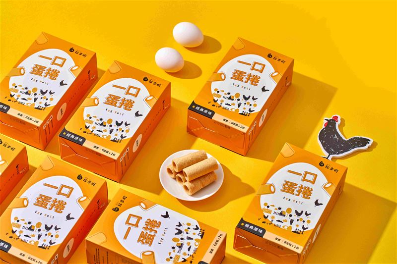 「拾步町」顛覆傳統蛋捲尺寸，設計成一口大小。（圖／品牌業者提供）
