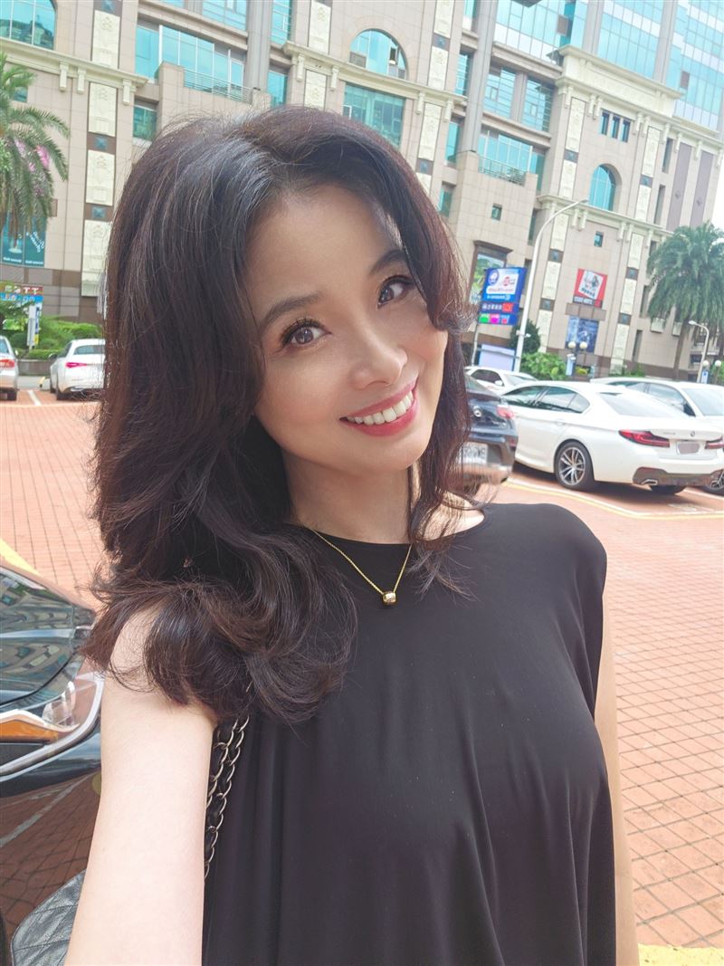 資深媒體人呂文婉分享自己沒被認出的趣事。（圖／翻攝自呂文婉臉書）