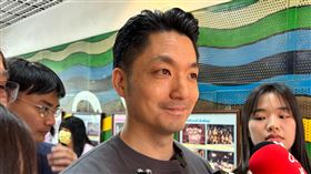 全台國中小營養午餐免費　蔣萬安：照護孩子是共識嘉義市2日宣布後，全台22縣市皆跟進營養午餐免費政策。台北市長蔣萬安（前）對此表示，這顯示照顧下一代是各界共識，台北市將繼續努力減輕育兒家庭負擔。中央社記者陳昱婷攝 115年4月2日