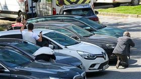 以色列駐伊斯坦堡領事館附近傳爆槍戰，釀3死2傷。（圖／翻攝自X平台 @geotechwar）