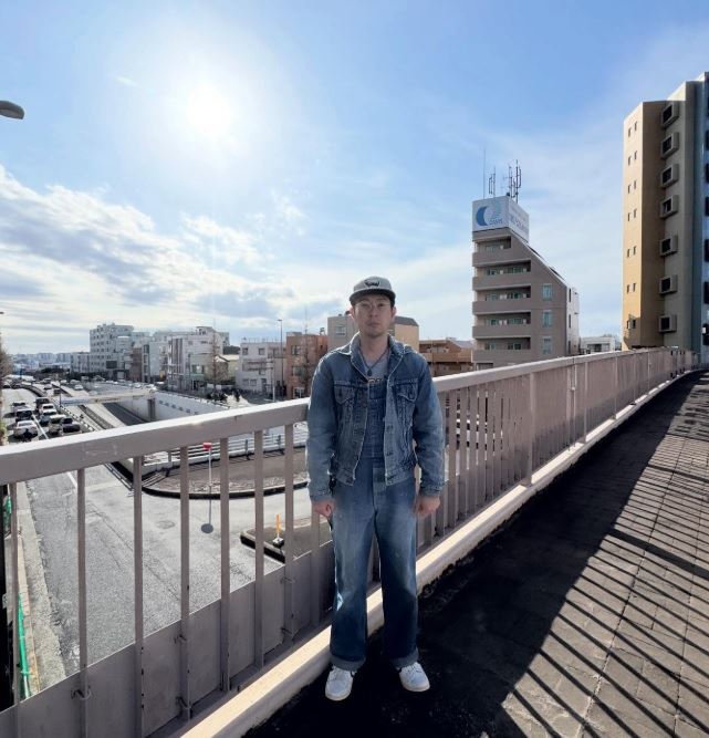 亘健太郎透露目前月收約跟當諧星差不多。（圖／翻攝自IG）