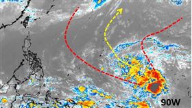 熱帶擾動90Ｗ有機會在週五、週六生成颱風辛樂克，路徑估拋物線轉向。（圖／翻攝自天氣職人-吳聖宇臉書）