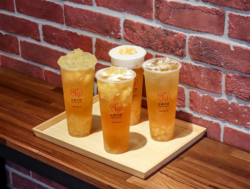 手搖飲品牌老賴茶棧推4款韓國富士蘋果新飲品。(圖/老賴茶棧提供)