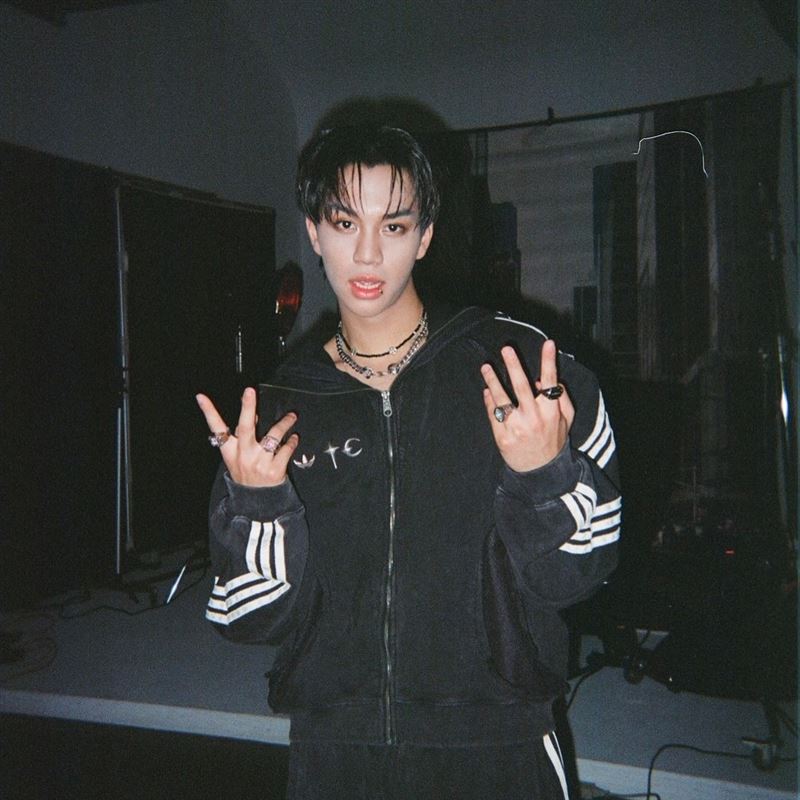 李秉諭今年2月剛滿21歲，外型帥氣且舞技精湛。（圖／翻攝自李秉諭IG）