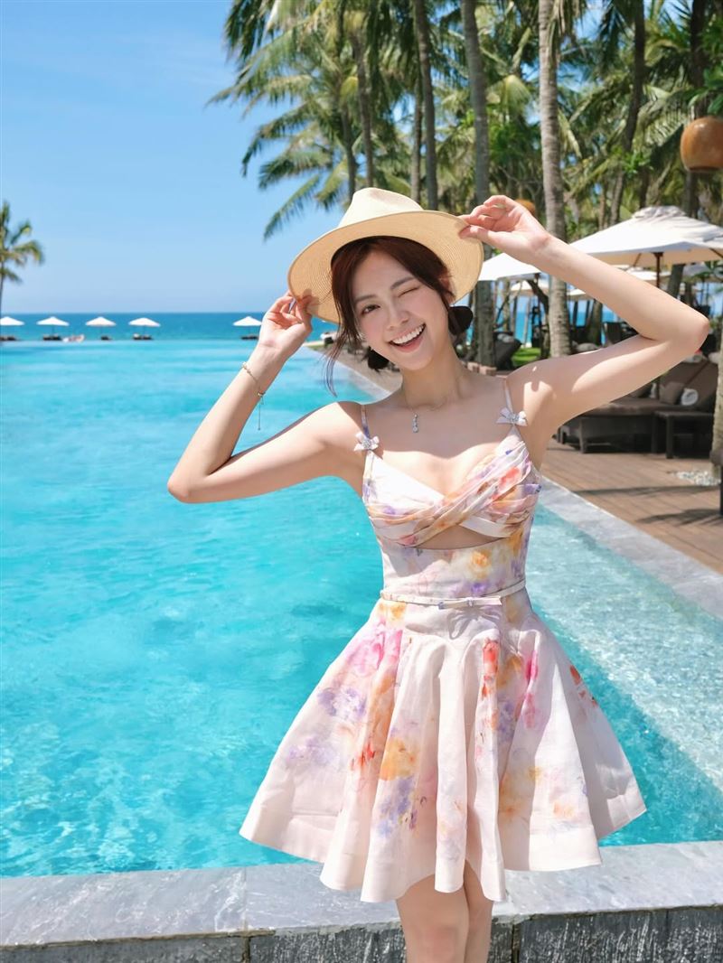 港星游嘉欣。（圖／翻攝自IG @kayan_yau）