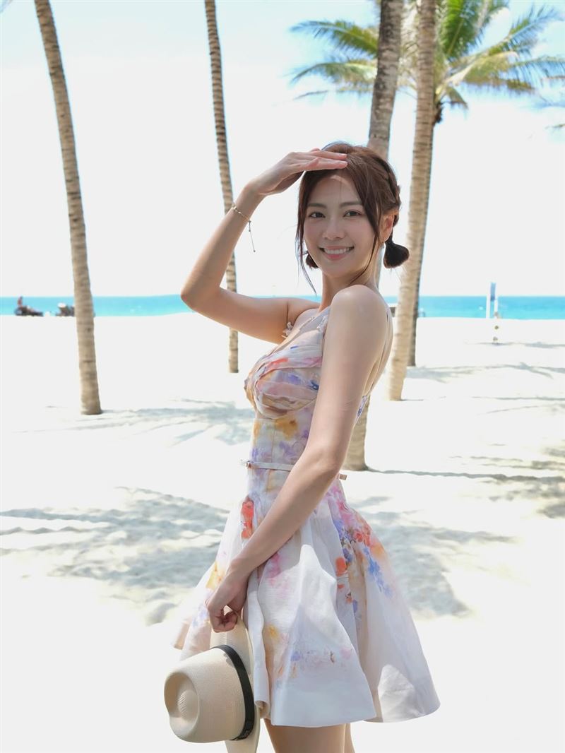 港星游嘉欣。（圖／翻攝自IG @kayan_yau）