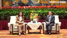 鄭麗文與江蘇省委書記信長星會面。（圖／翻攝畫面）
