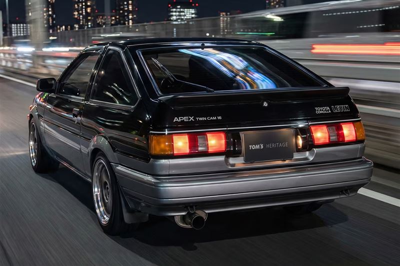 外觀部分保留招牌設計,同時加入更具現代感的細節。(圖/翻攝TOM'S Racing網站)