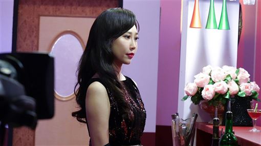 黃西田愛女當媽媽桑　為身材不敢吃便當