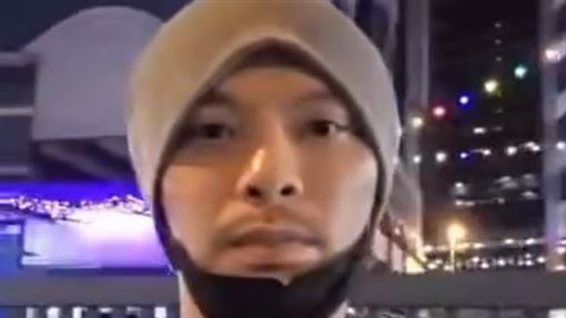 黃明志持毒案再延審　飆3字粗話怒槓媒體