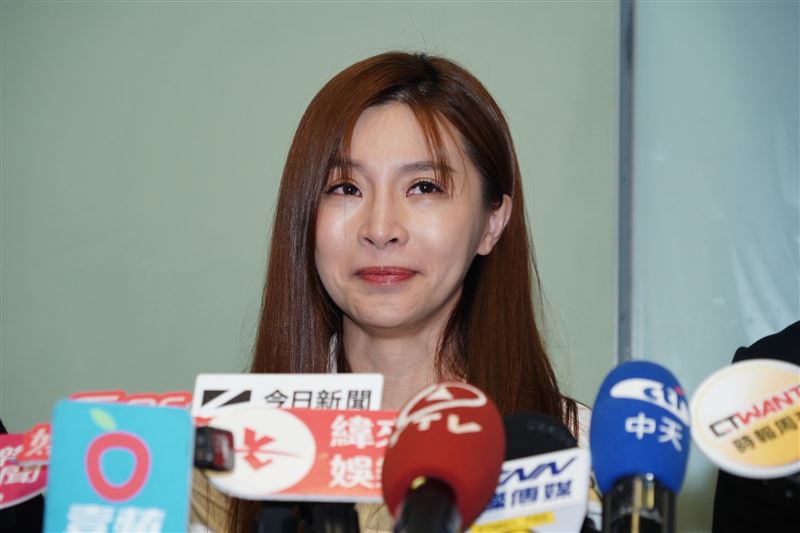 林倪安出面哭訴。（圖／記者趙于瑩攝影）