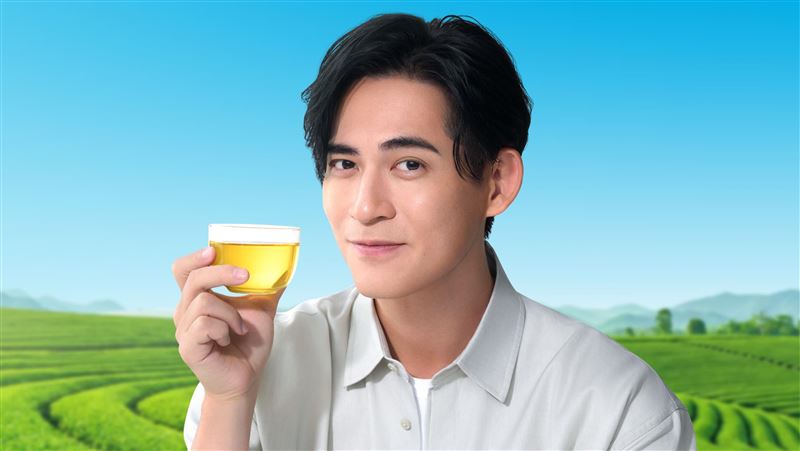 周渝民零偽裝現身街頭:找回專屬me time