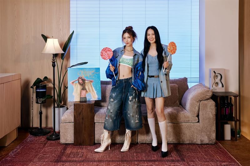 孫盛希（右）站台力挺Jocelyn 9.4.0（左）。（圖／種子音樂提供）