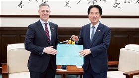 總統賴清德接見「美國聯邦參議員班克斯訪問團」。（圖／總統府提供）
