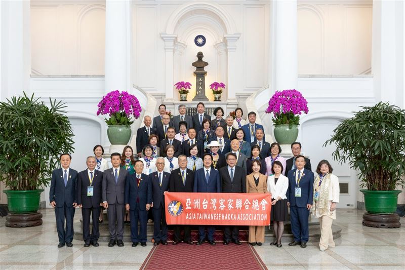 總統賴清德接見「亞洲台灣客家聯合總會2026參訪團」（圖／總統府提供）