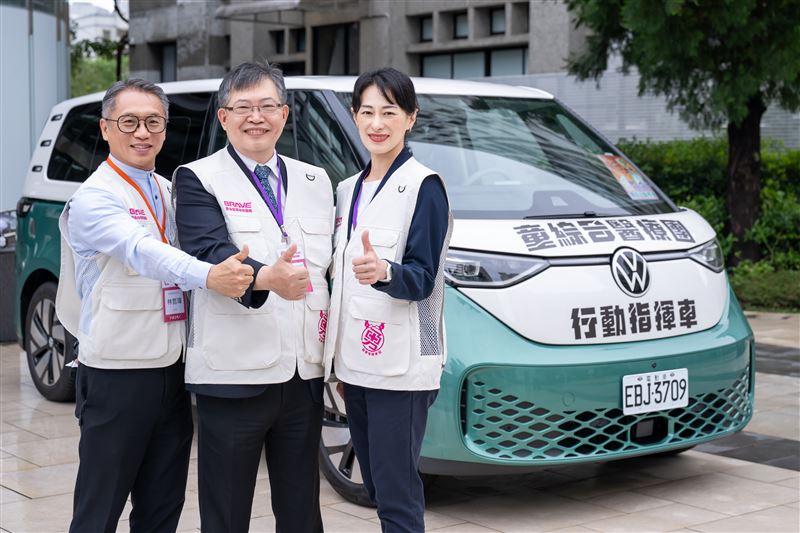 台灣福斯商旅攜手醫療與科技單位，共同打造行動醫療照護系統。（圖／Volkswagen提供）