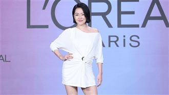 許雅鈞爆曬大S出殯照約妹　小S首露臉發聲