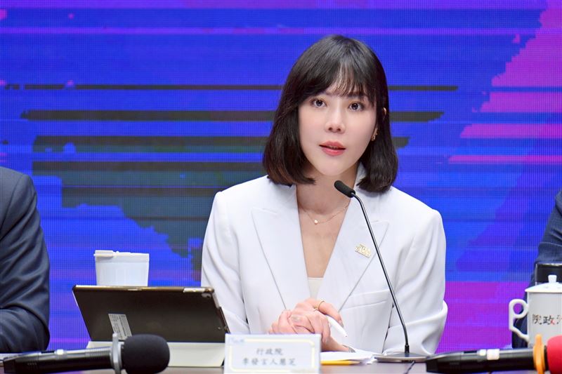 行政院發言人李慧芝今（9）日主持院會後記者會。（圖／行政院提供）