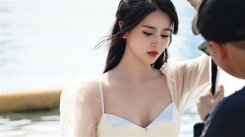 陸女星直播求救 揭被控制內幕:遭打50針