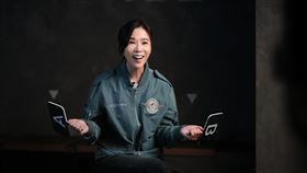 星宇航空邀請謝盈萱、陳鎮川、膝關節等跨界專業人士，為旅客精選最適合在飛行中品味的影視與音樂內容。（圖／星宇航空提供）