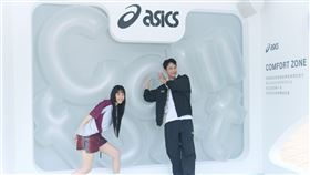 ASICS特別邀請金馬雙星劉冠廷和王渝萱，驚喜現身活動現場。（圖／ASICS提供） 