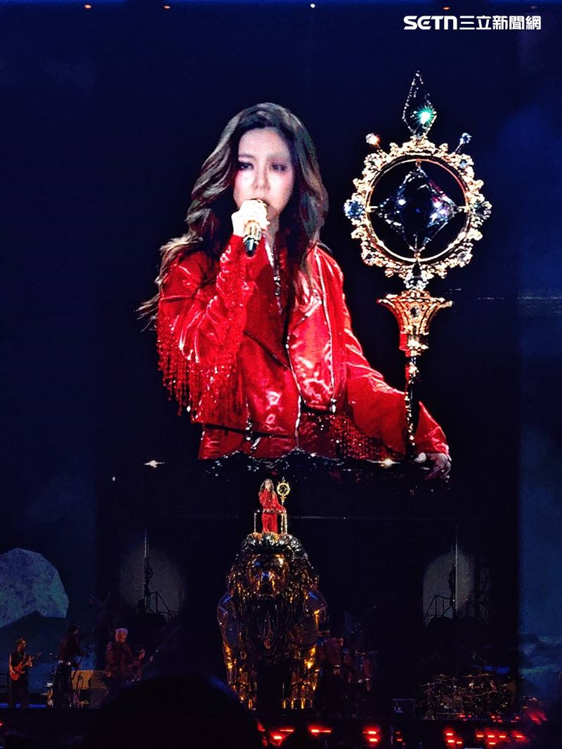 鄧紫棋在台北大巨蛋開唱。（圖／讀者提供）