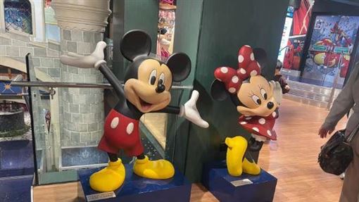 日圓甜甜價！10萬台幣多賺2張迪士尼門票