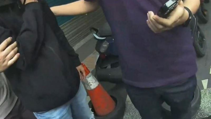 警連2日逮詐騙車手 籲民眾勿信「1陷阱」