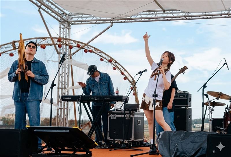 蔡家蓁與同根生合作。（圖／想不到娛樂製造所 提供）