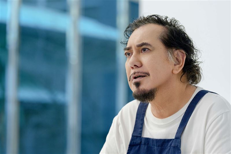 黃秋生呼籲千萬別忽略定期健康檢查的重要性，以免脂肪肝等疾病找上身。（圖／社團法人台灣肝病醫療策進會提供）