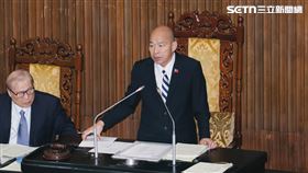 立法院長韓國瑜敲槌，宣布普發現金三讀通過。（圖／記者楊士誼攝影）