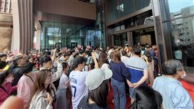 台中,漢神洲際,開幕,現場人潮,內部（圖／記者林意筑攝影）